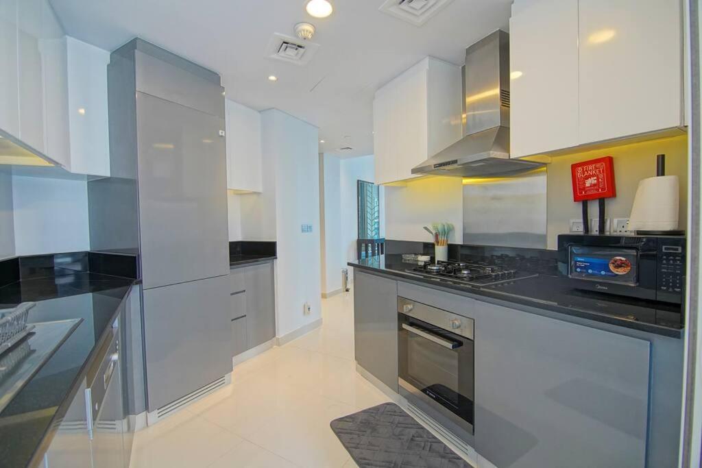 Luxury Hotel Apartment With A Canal View Dubaj Exteriér fotografie